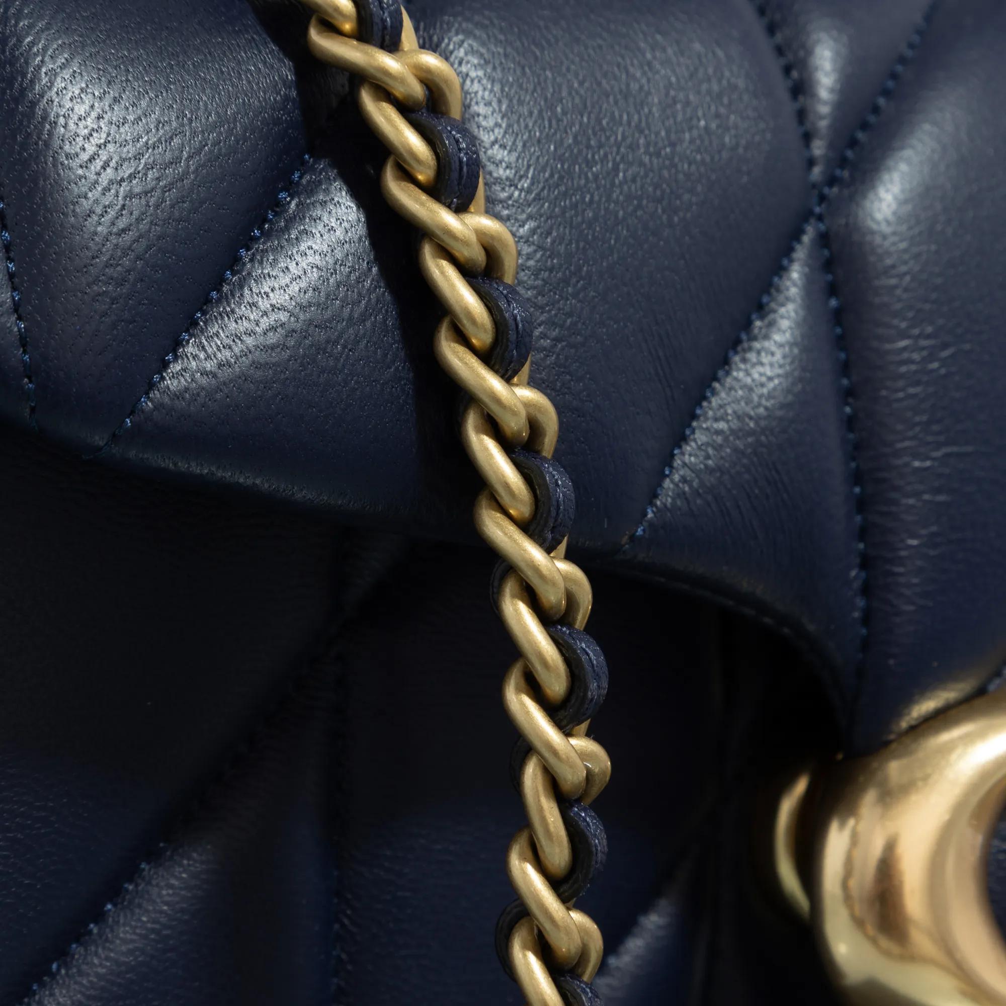 Coach Crossbody bags Quilted Tabby Shoulder Bag 20 With Chain in blauw