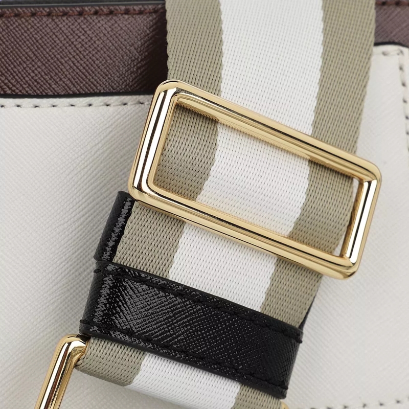 Marc Jacobs Camera Bag The Snapshot Small Camera Bag Classic Brown(Image 4)