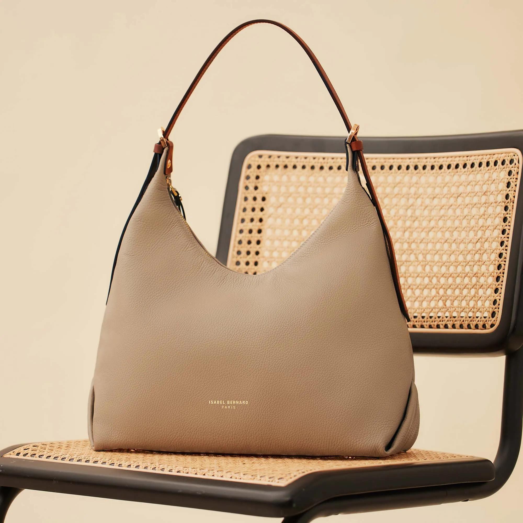 Isabel Bernard Hobo bags Honoré Muriel Schultertasche in taupe