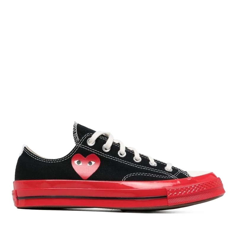 Comme des Garcons Sneaker basse Comme Des Garcons Play X Converse Chuck 70 Sneaker schwarz