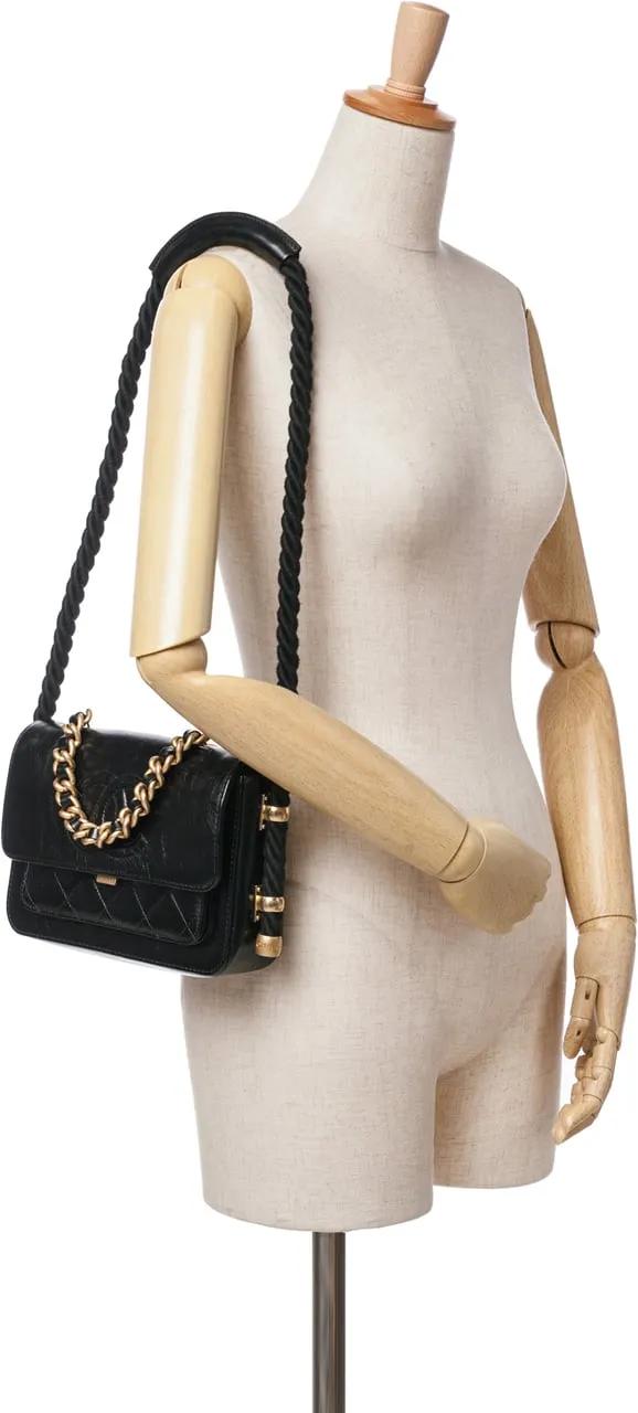 Thumbnail - Chanel Hobo Bags - Crumpled Calfskin En Vogue Rope Flap - Gr. unisize - in Schwarz - für Damen