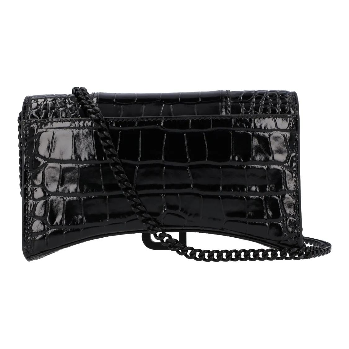 Balenciaga Hobo bags Hourglass Wallet On Chain Crocodile Embossed in zwart