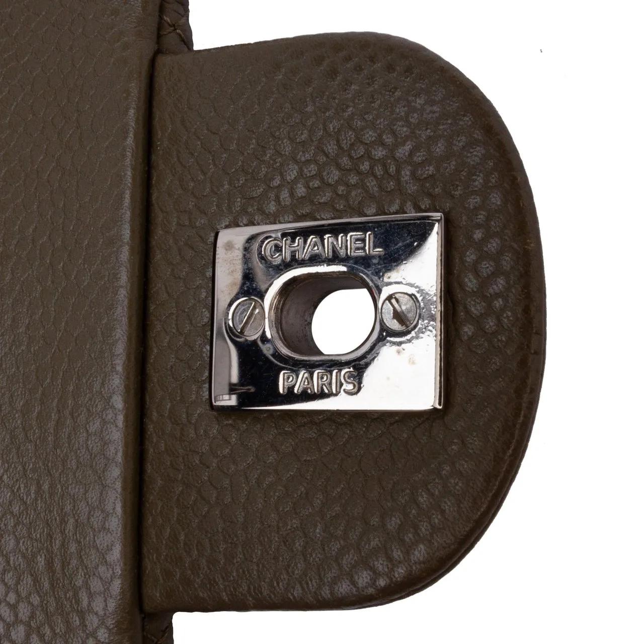 Thumbnail - Chanel Hobo Bags - 2012-2013 Mini Rectangular Classic Caviar Single F - Gr. unisize - in Braun - für Damen