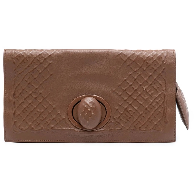 Bottega Veneta Clutch Nappa Embossed Intrecciato Turnlock Clutch braun