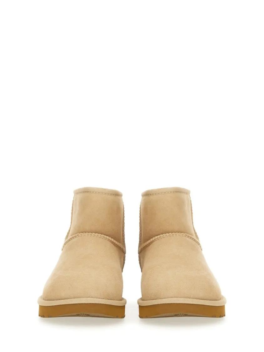 Thumbnail - UGG Stiefel - Classic Mini Ii Boot - Gr. 8 - in Beige - für Damen