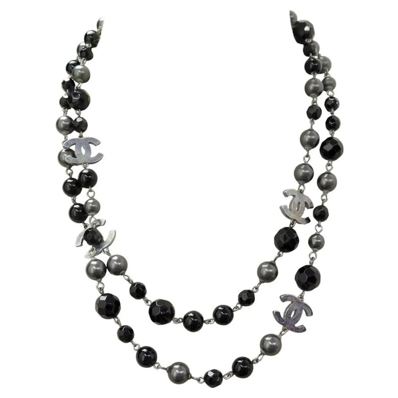 Chanel Mittellange Halskette CHANEL HALSKETTE LANG PERLEN SCHWARZ & SILBERNES C schwarz