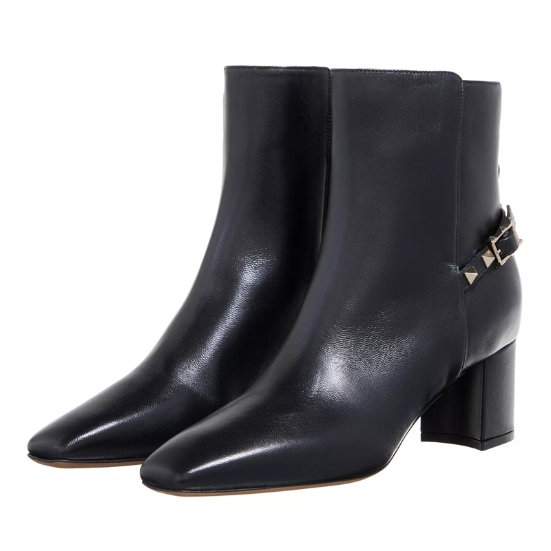 Valentino Garavani Bootsschuhe Nappa Leather Rockstud Ankle Boots Black
