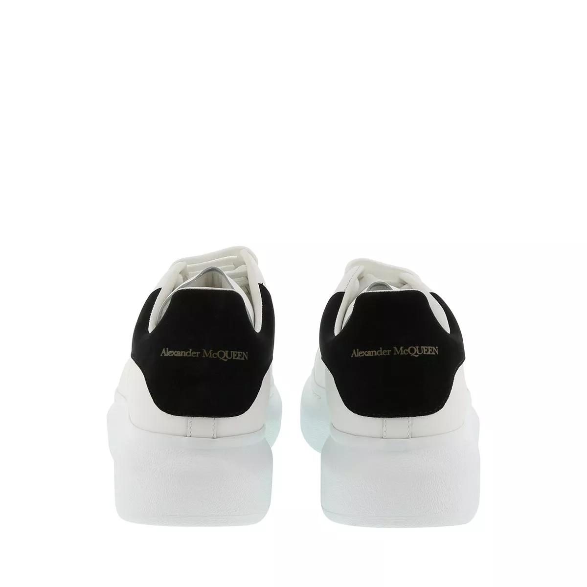 Alexander mcqueen cheap sneakers black friday