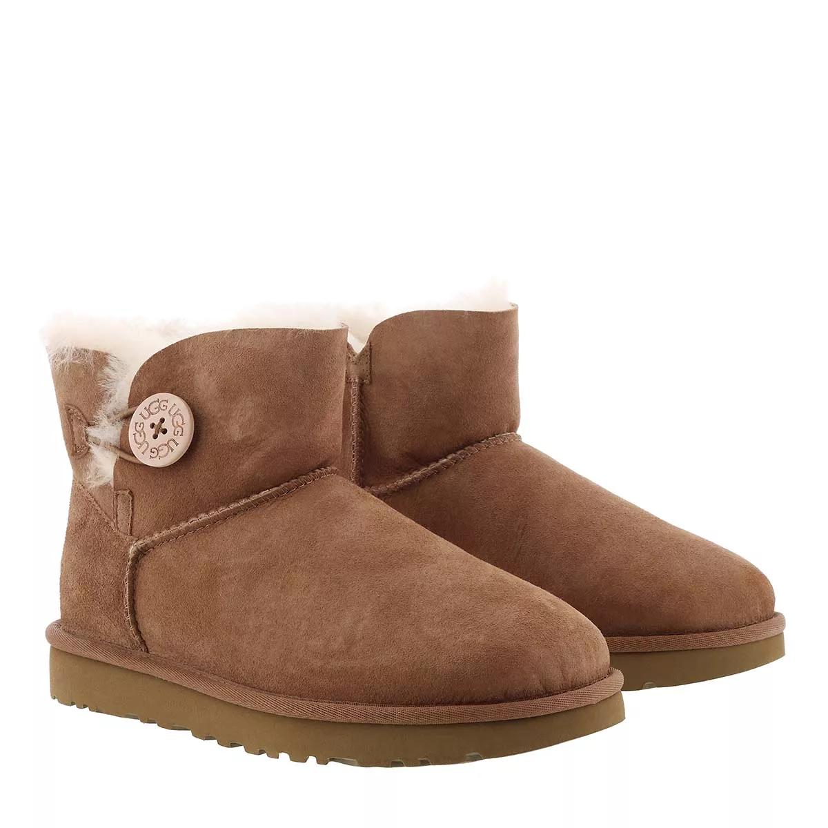 Ugg mini bailey button on sale chestnut