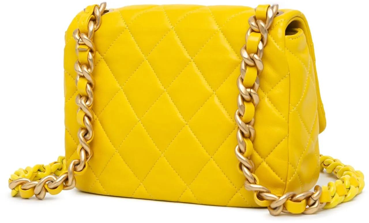 Chanel Hobo bags 2021-2023 Small Quilted Lambskin Candy Chain Flap in geel