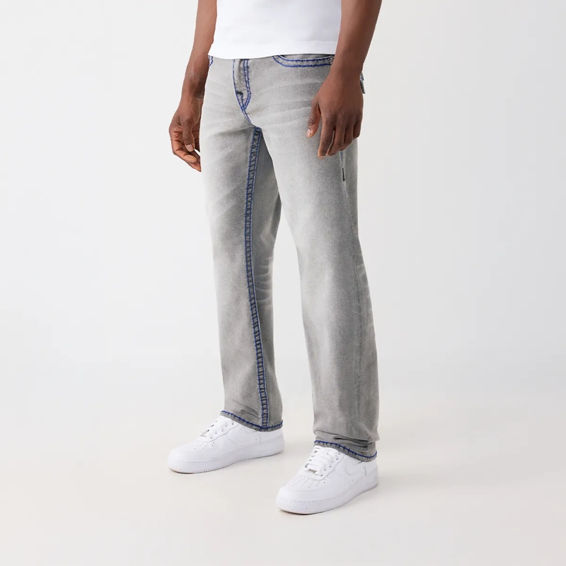 True Religion Jeans - Modell: Ricky- Lockere Passform- Farbige Ziern grau(Image 3)