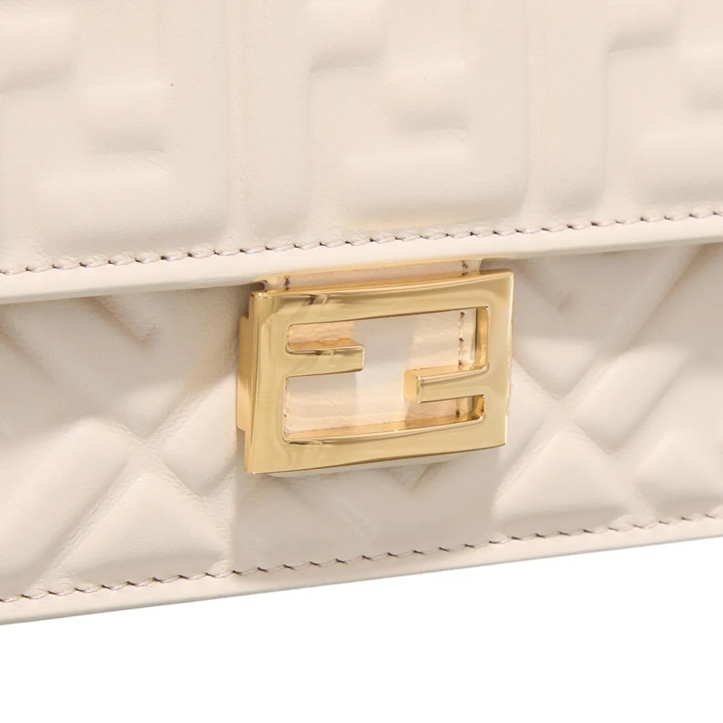Fendi Baguette Bag Wallet On Chain Baguette Camelia(Image 6)