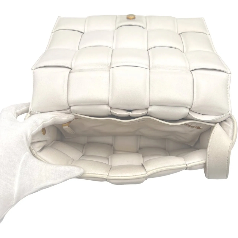 Bottega Veneta Sac à bandoulière Bottega Veneta Padded Cassette - Off-White weiß(Image 5)