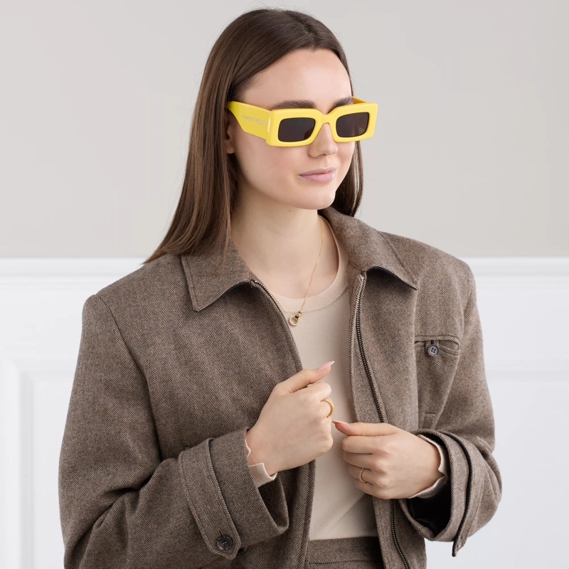 Alexander McQueen Sonnenbrille AM0433S YELLOW-YELLOW-BROWN (Image 2)