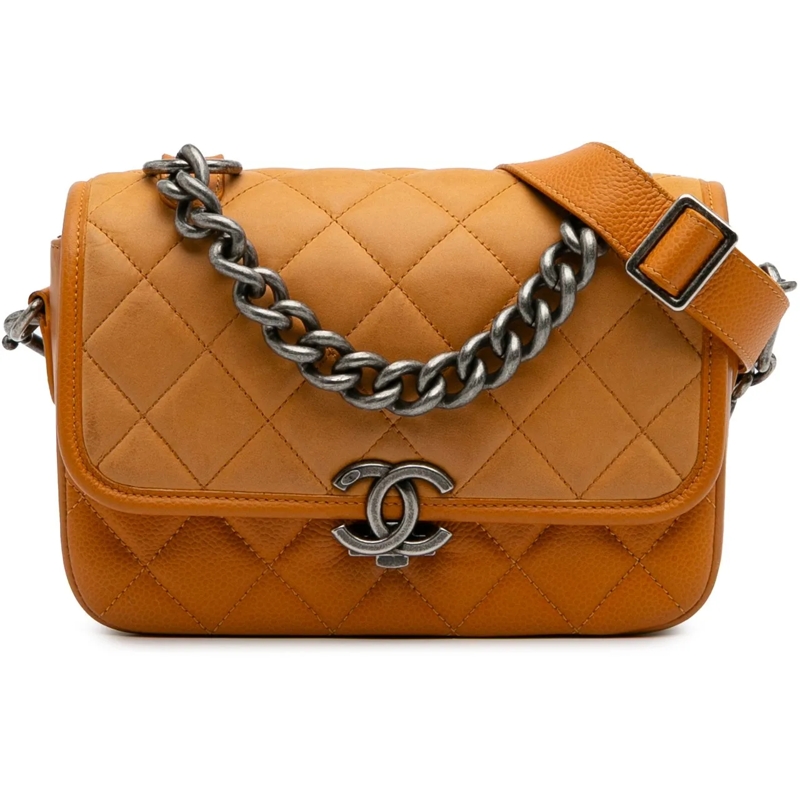Chanel Sac à bandoulière Small Quilted Iridescent Calfskin and Caviar Daily orange