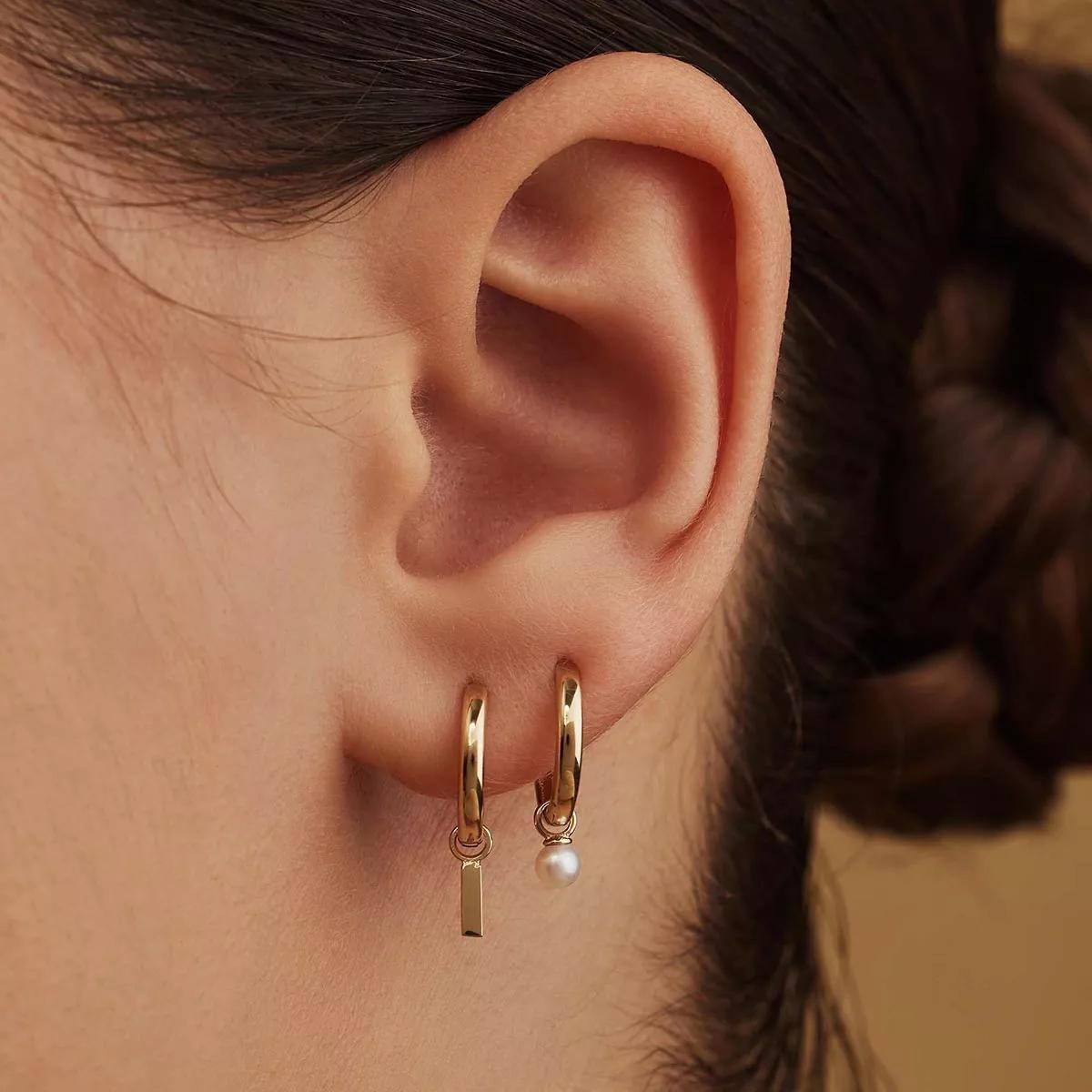 Thumbnail - Isabel Bernard Ohrringe - Monceau Josephine 14 karat hoop earrings with rod - Gr. unisize - in Gold - für Damen