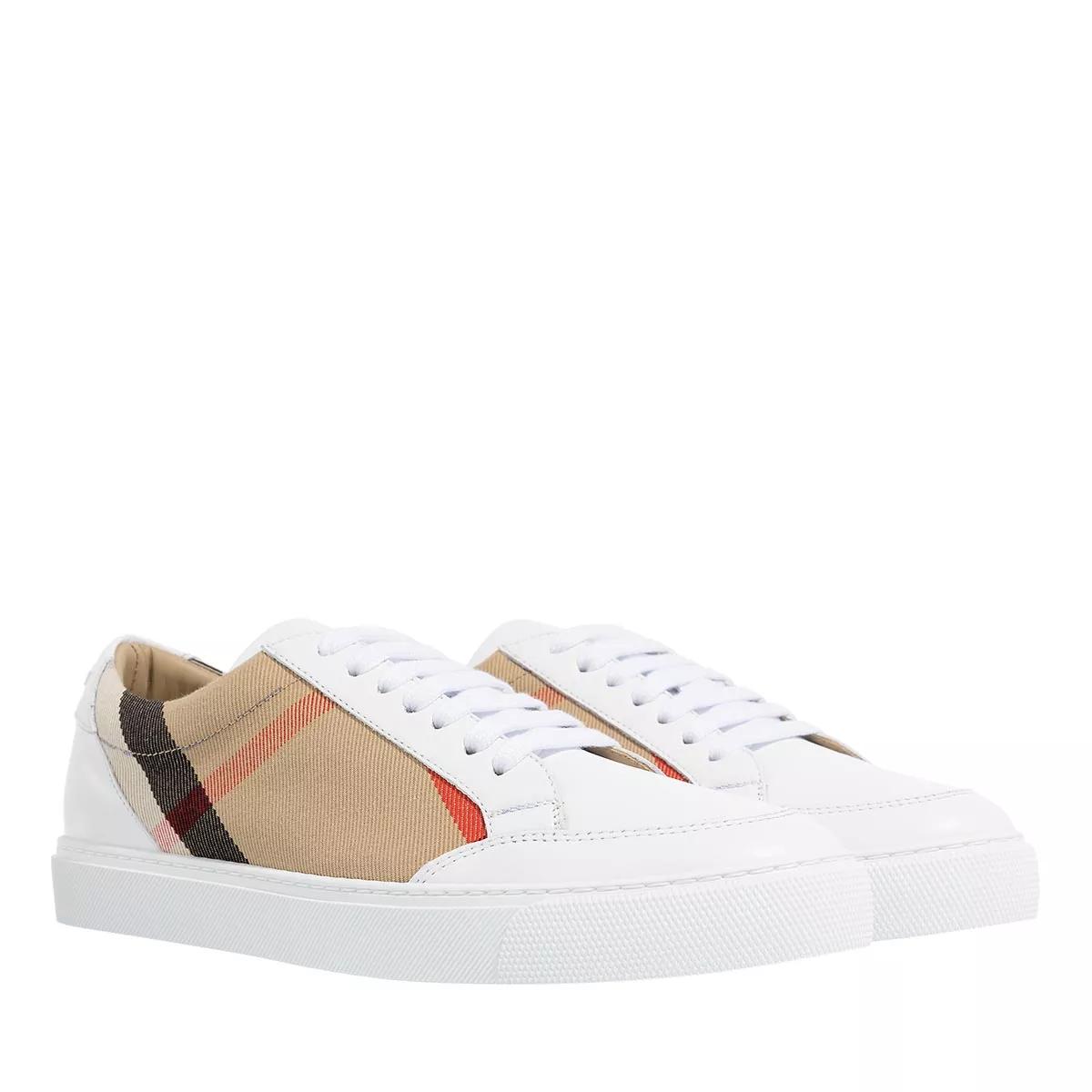 Burberry store sneakers salmond