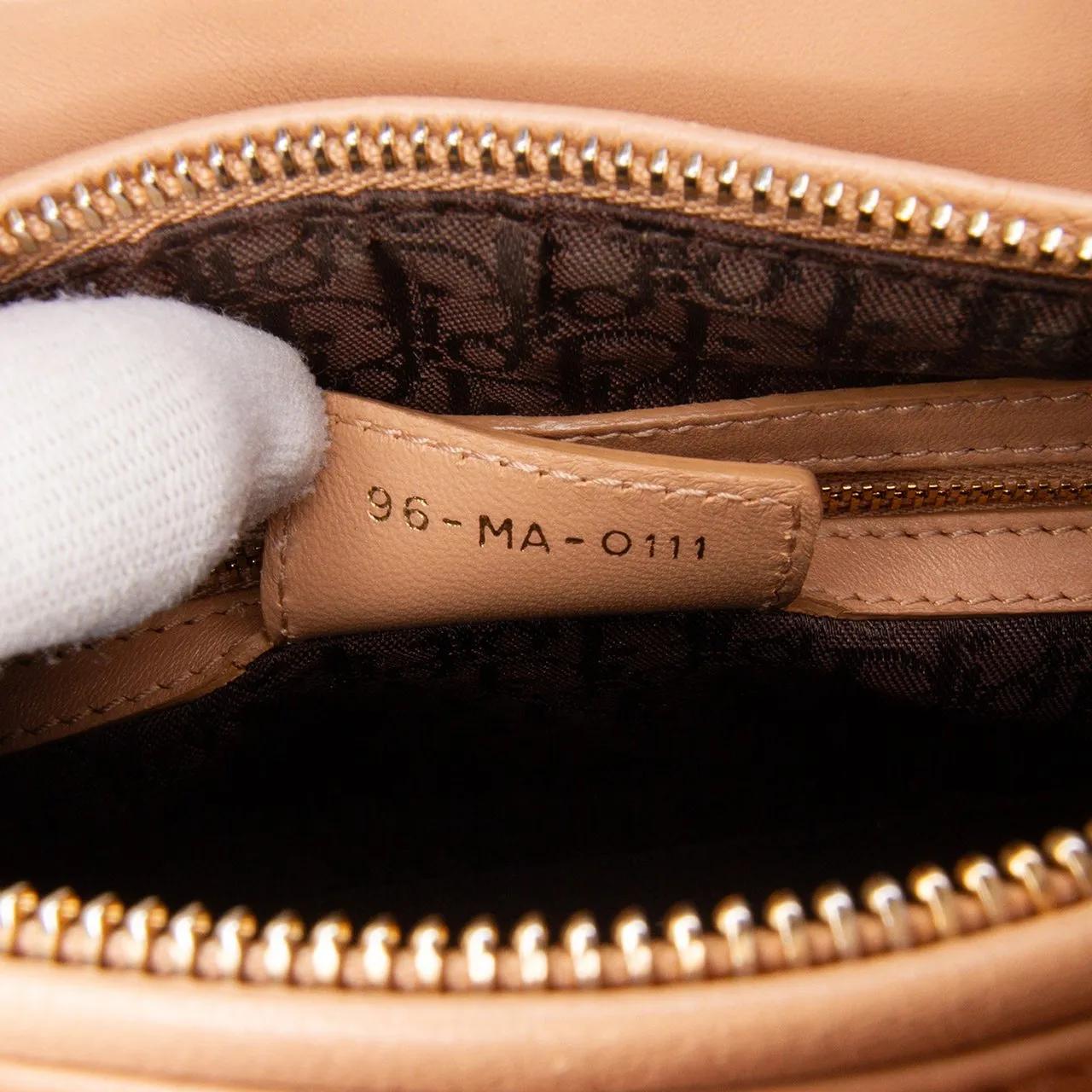 Thumbnail - Christian Dior Hobo Bags - Medium Lambskin Cannage Contrast Stitch Lady Dior - Gr. unisize - in Braun - für Damen