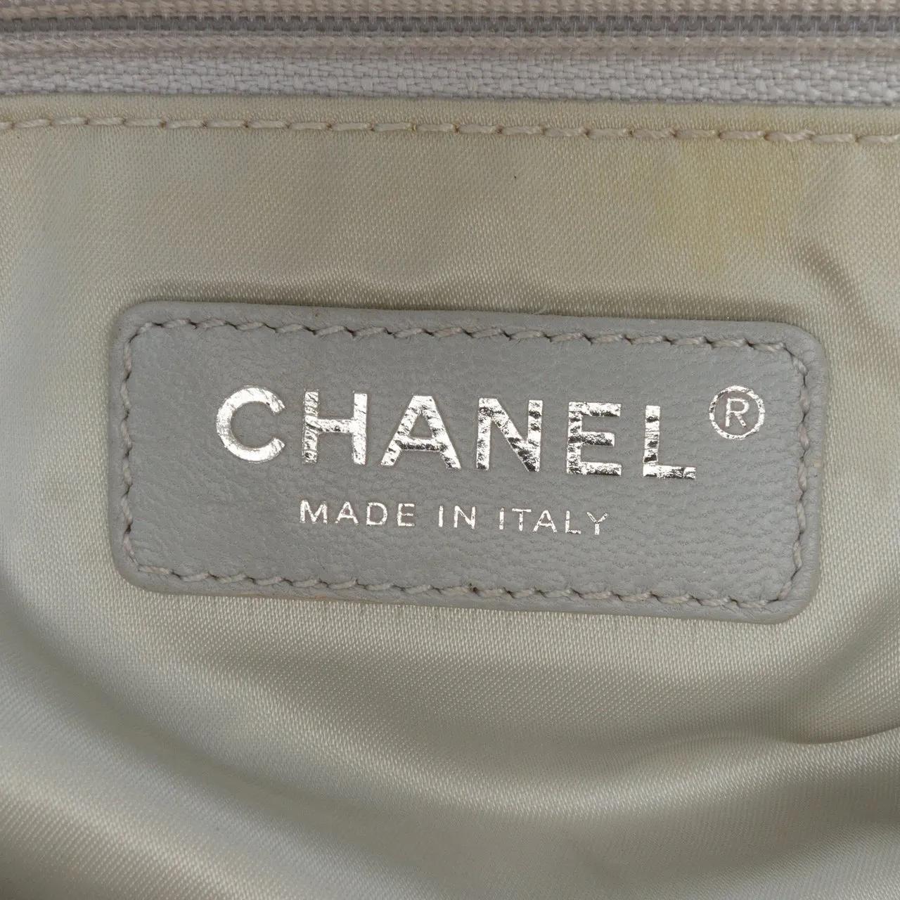 Thumbnail - Chanel Hobo Bags - Medium Quilted Lurex Ground Control Pluto Glitter - Gr. unisize - in Silber - für Damen