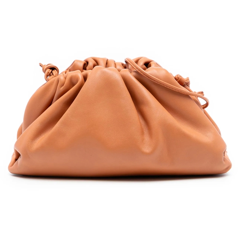 Bottega Veneta Schultertasche Lambskin The Mini Pouch Crossbody braun