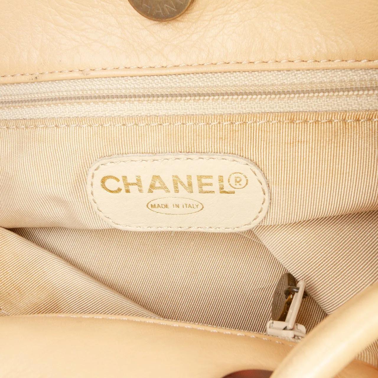 Thumbnail - Chanel Hobo Bags - Lambskin CC Tassel Shoulder Bag - Gr. unisize - in Braun - für Damen