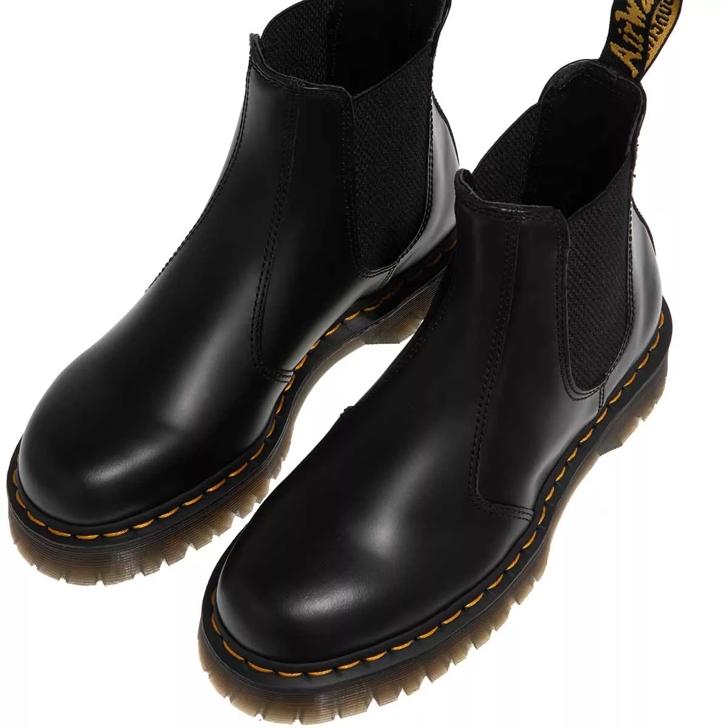 All black dr martens womens on sale