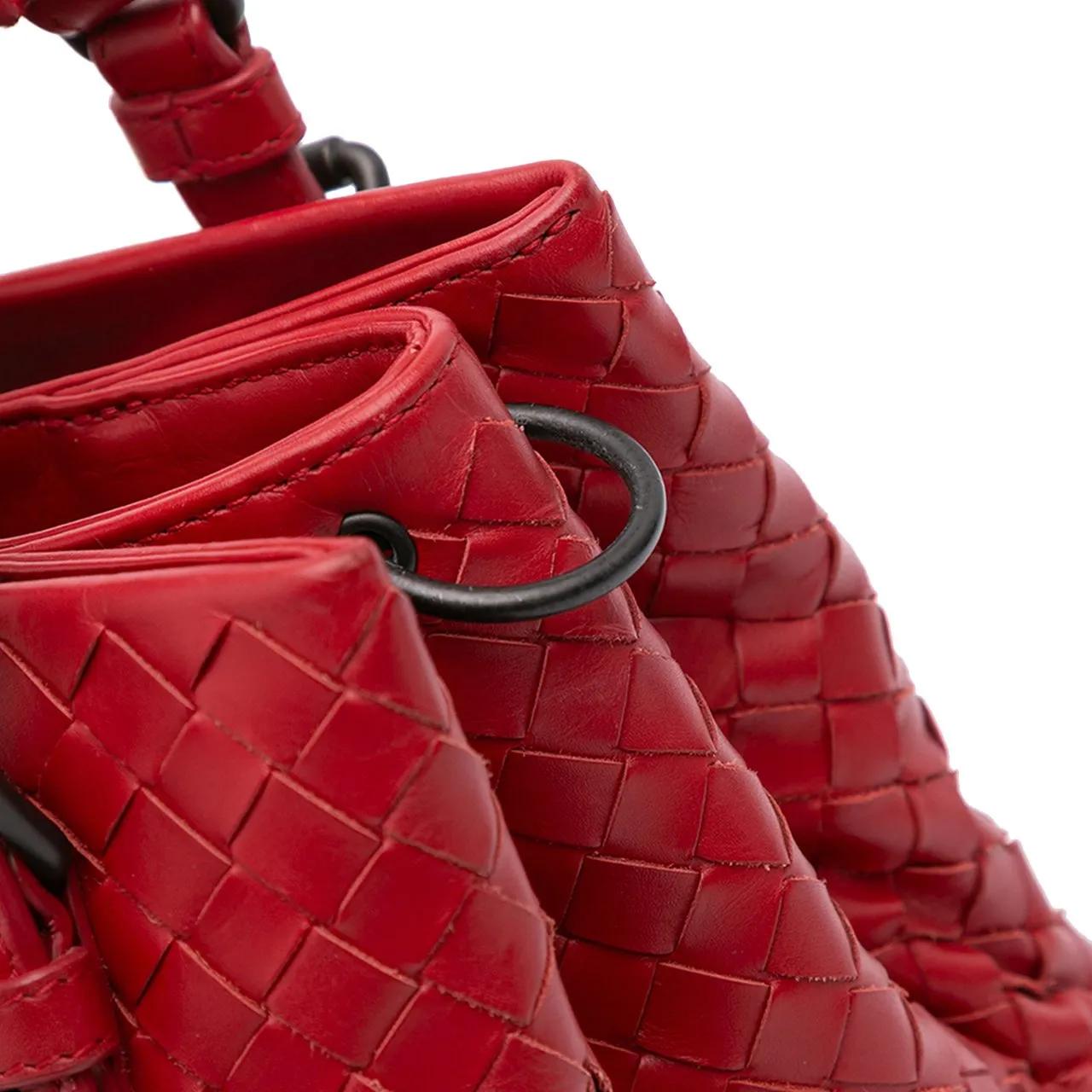 Thumbnail - Bottega Veneta Hobo Bags - Mini Nappa Intrecciato Roma Satchel - Gr. unisize - in Rot - für Damen