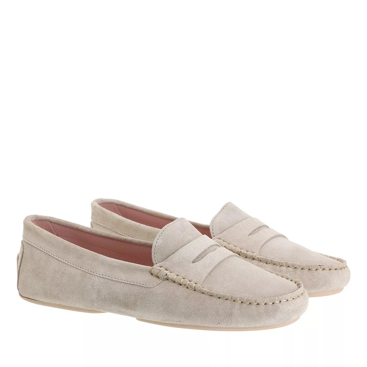 Loafers and Ballerinas Collection for Women