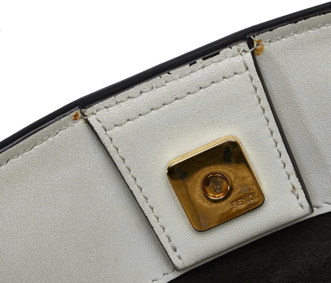 Fendi Hobo bags 2000-2010 Medium Glacier FF Tote in wit
