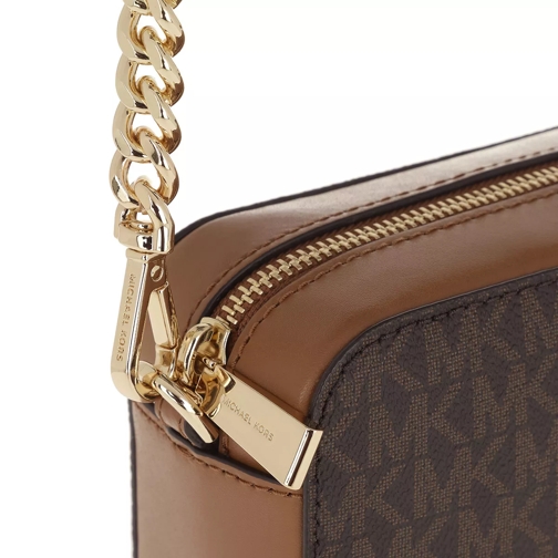 MICHAEL Michael Kors Camera Bag Jet Set Md Camera Bag Brown (Image 7)