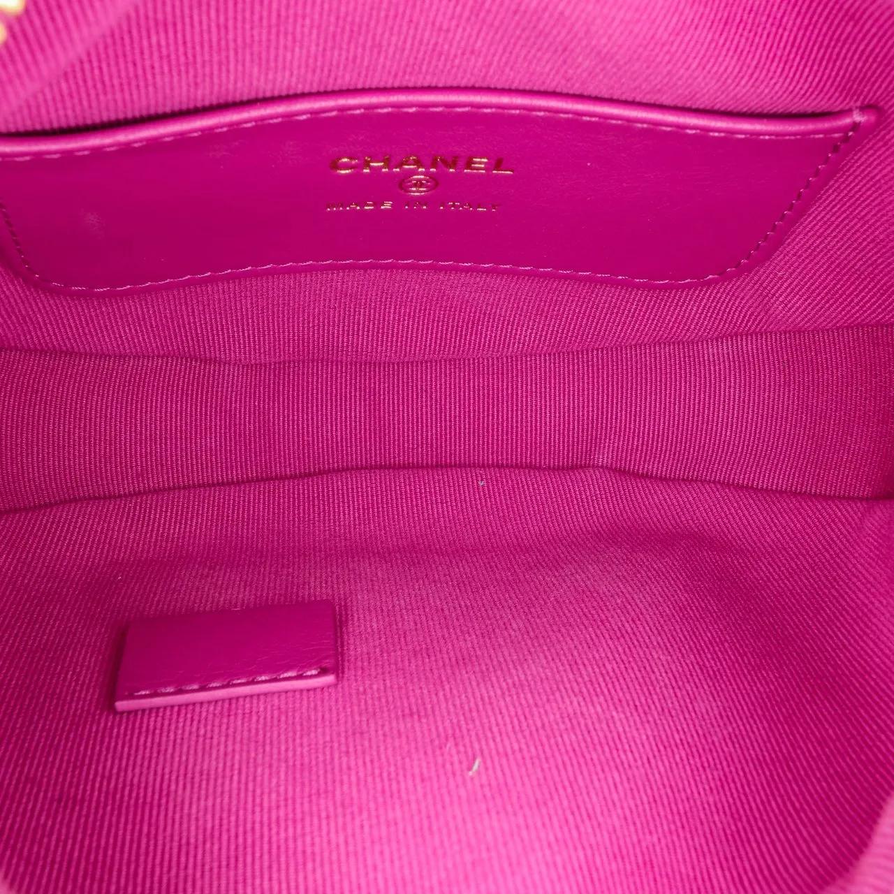Thumbnail - Chanel Crossbody Bags - 2021-2024 Quilted Caviar Polly Pocket Hobo - Gr. unisize - in Lila - für Damen