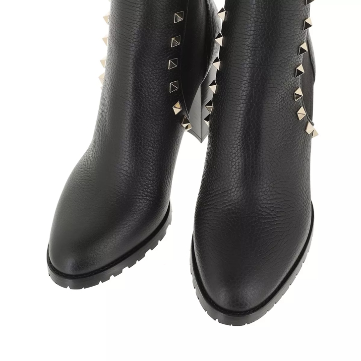 Rockstud hot sale boots valentino