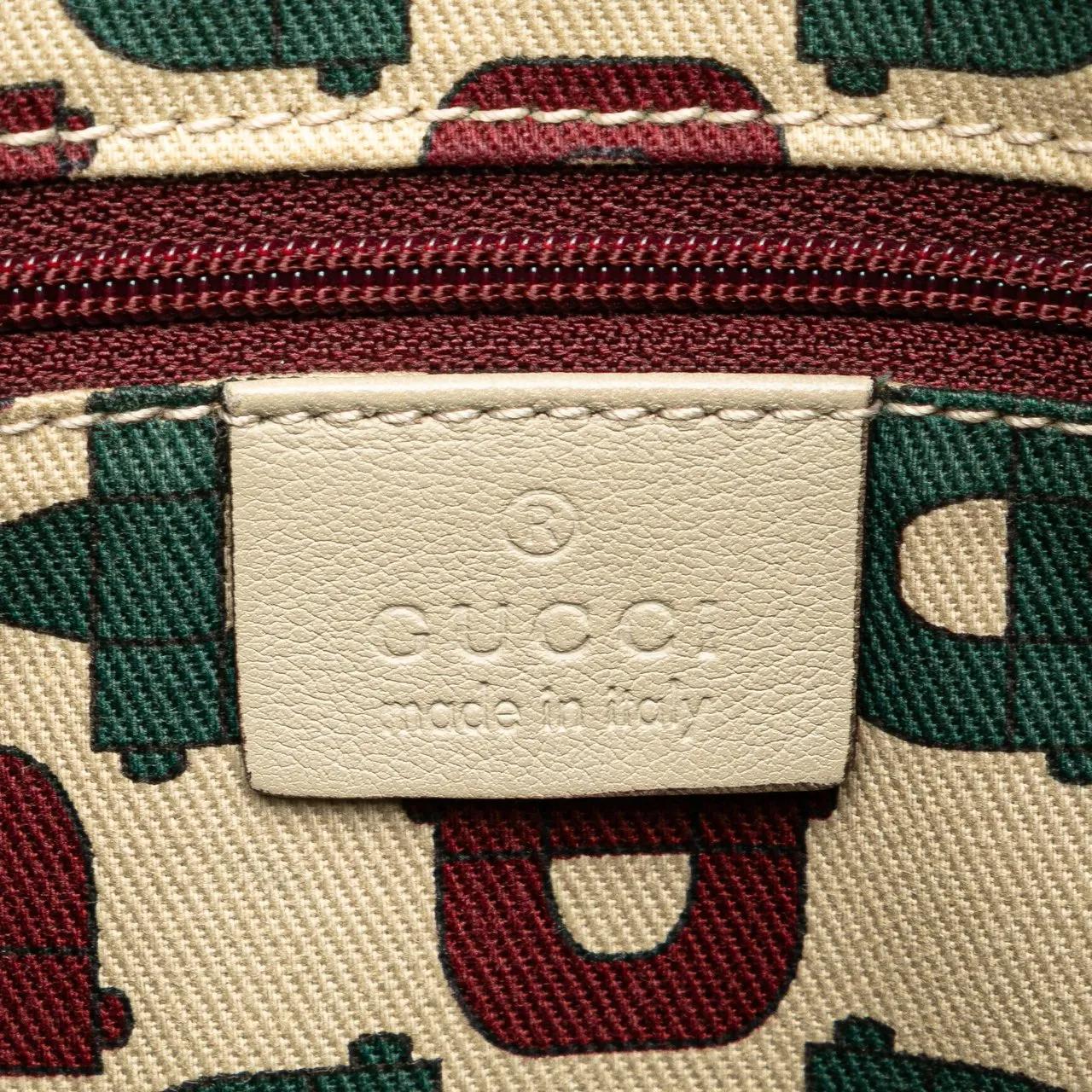 Thumbnail - Gucci Hobo Bags - Guccissima Abbey D Ring Crossbody - Gr. unisize - in Weiß - für Damen