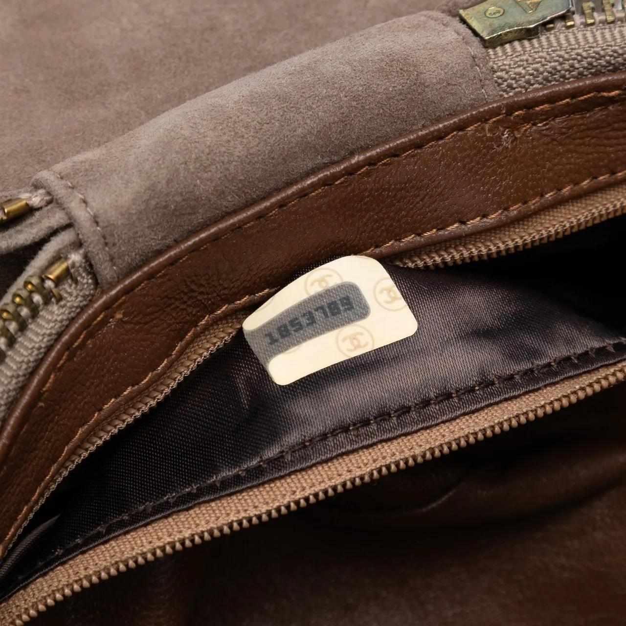 Thumbnail - Chanel Hobo Bags - Quilted Suede Tassel Vanity Bag - Gr. unisize - in Braun - für Damen