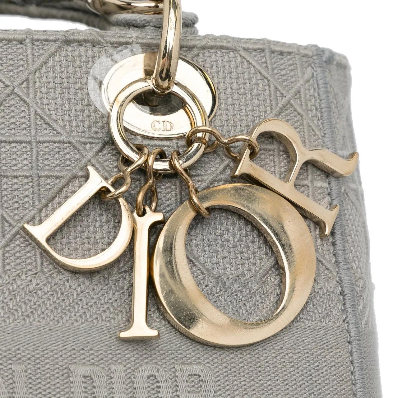 Thumbnail - Christian Dior Hobo Bags - 2020 Medium Canvas Cannage Lady D Lite - Gr. unisize - in Grau - für Damen