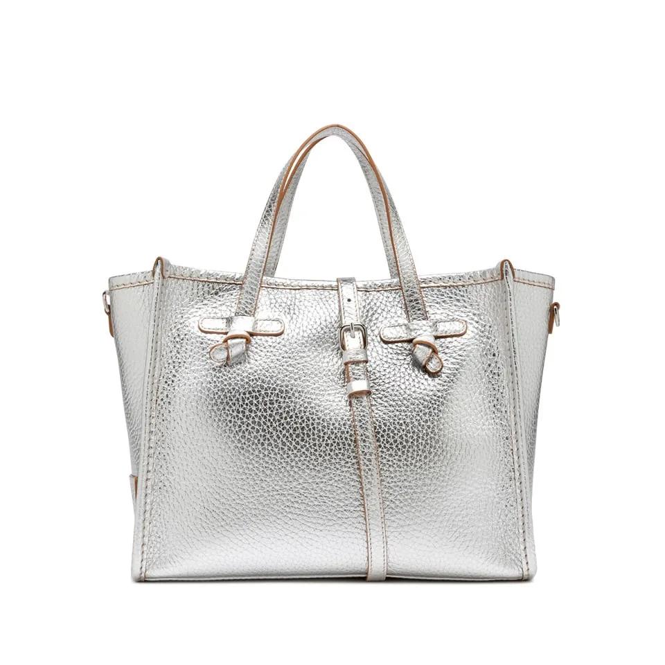 Gianni Chiarini Shoppers & Totes Marcella Silver Calf Leather Handbag in zilver