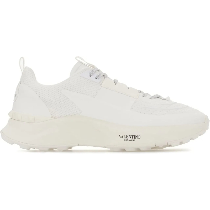 Valentino Garavani Low-Top-Sneaker Valentino White fabric and mesh True Act sneakers weiß