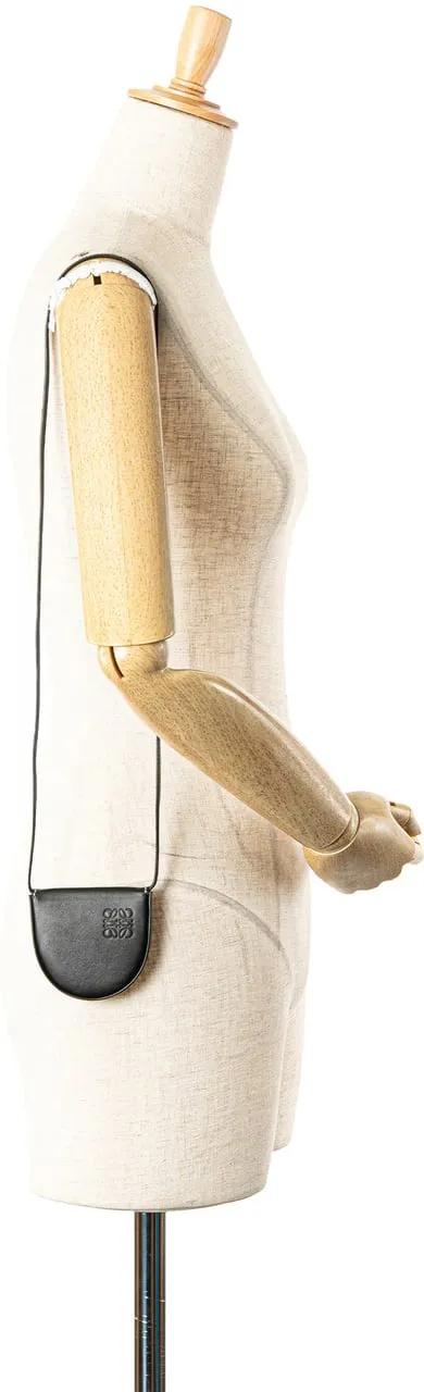 Thumbnail - Loewe Hobo Bags - Mini Soft Calfskin Heel Pouch - Gr. unisize - in Schwarz - für Damen