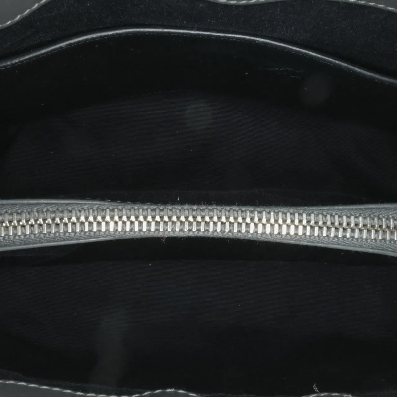 Thumbnail - Saint Laurent Hobo Bags - 2018 Medium Leather Matelasse LouLou Satchel - Gr. unisize - in Schwarz - für Damen