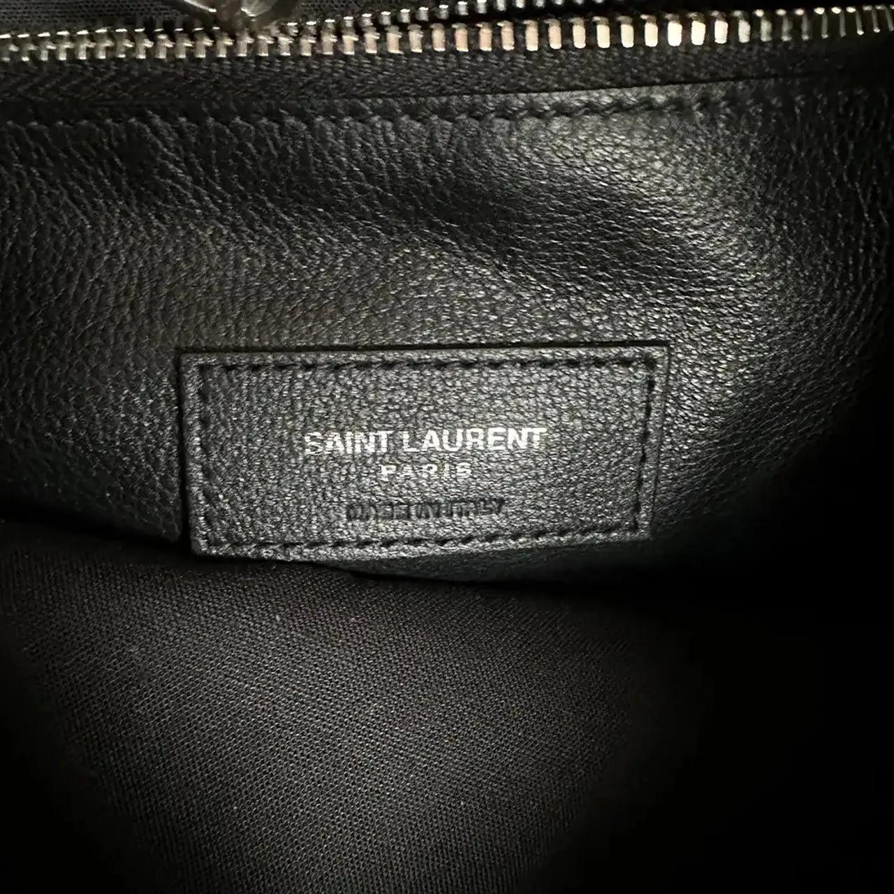 Thumbnail - Saint Laurent Crossbody Bags - Saint Laurent medium hobo bag LE 5 a 7 black rivet - Gr. unisize - in Schwarz - für Damen
