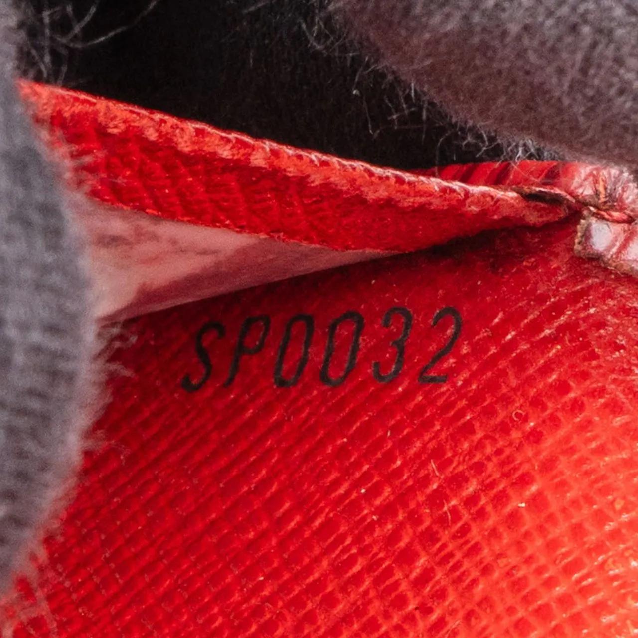 Thumbnail - Louis Vuitton Portemonnaie - Louis Vuitton Rouge Epi Leather Cardholder - Gr. unisize - in Rot - für Damen