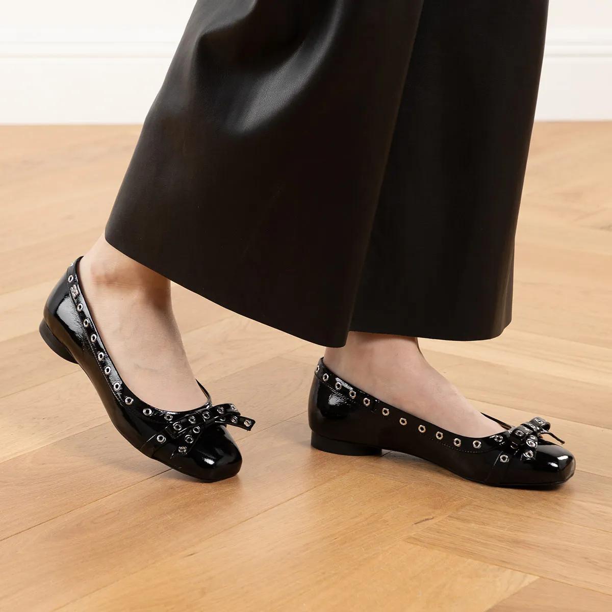 GANNI Eyelets Bow Ballerina Naplack Black | Ballerinas