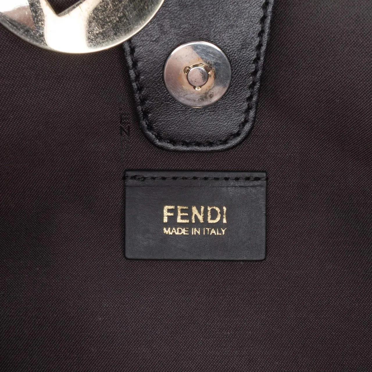 Thumbnail - Fendi Hobo Bags - Zucchino Canvas Shoulder Bag - Gr. unisize - in Schwarz - für Damen