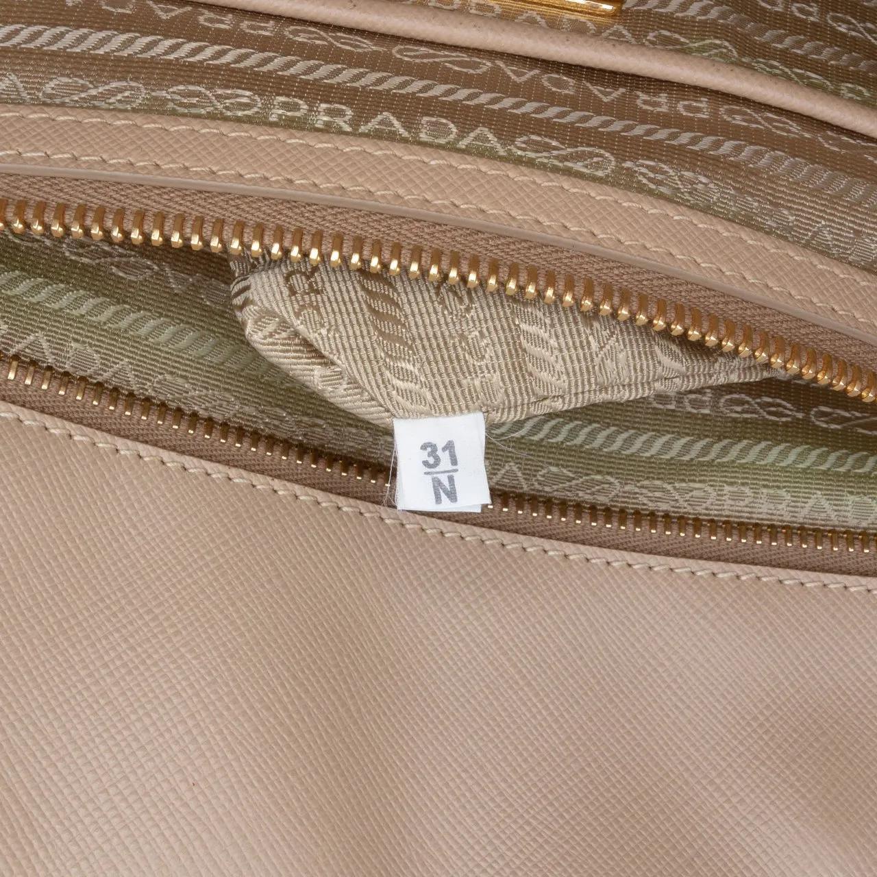 Thumbnail - Prada Hobo Bags - Saffiano Lux Satchel - Gr. unisize - in Braun - für Damen