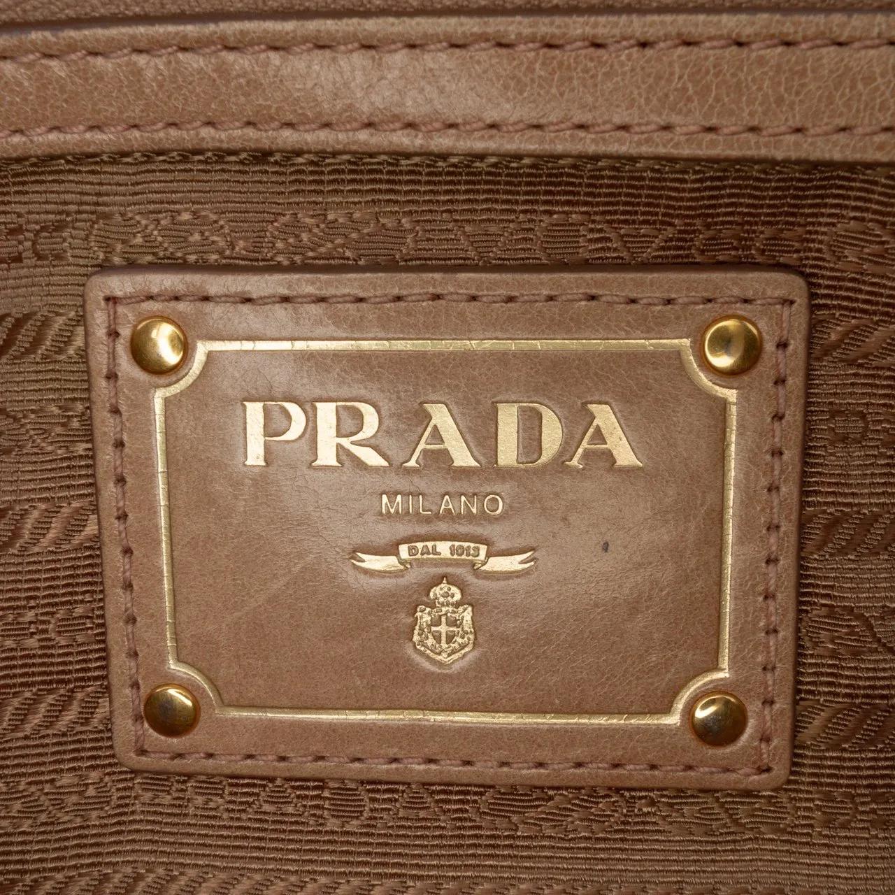 Thumbnail - Prada Hobo Bags - Vitello Shine Satchel - Gr. unisize - in Braun - für Damen