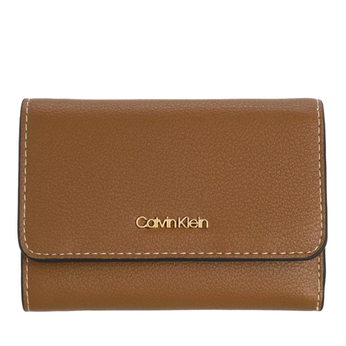 Calvin Klein Must Trifold Sm Cognac Tri-Fold Portemonnaie