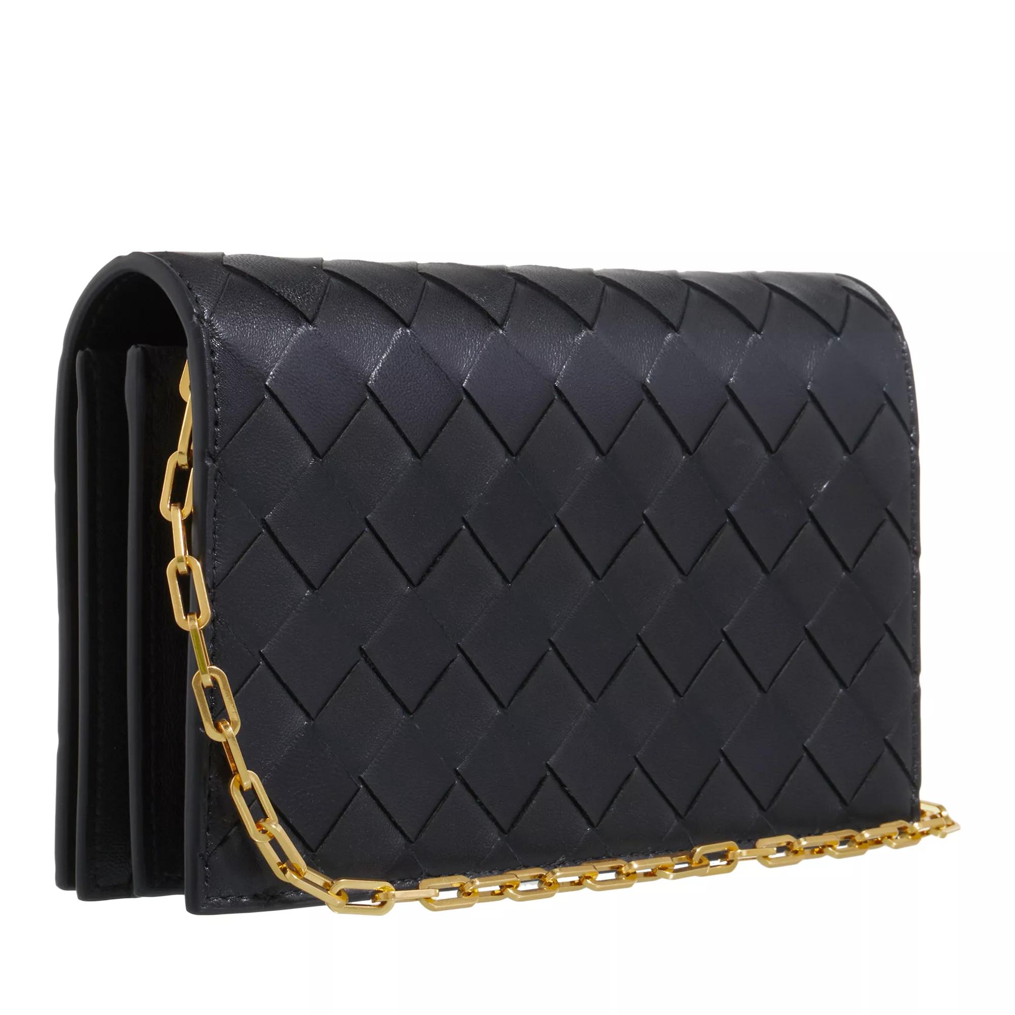 Bottega Veneta Pochettes Chained Mini Crossbody Bag Intrecciato in zwart