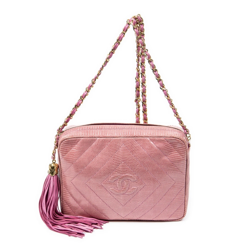 Chanel Crossbody Bag Exceptional Rare Vintage Diamond Lizard Tassel Cam pink