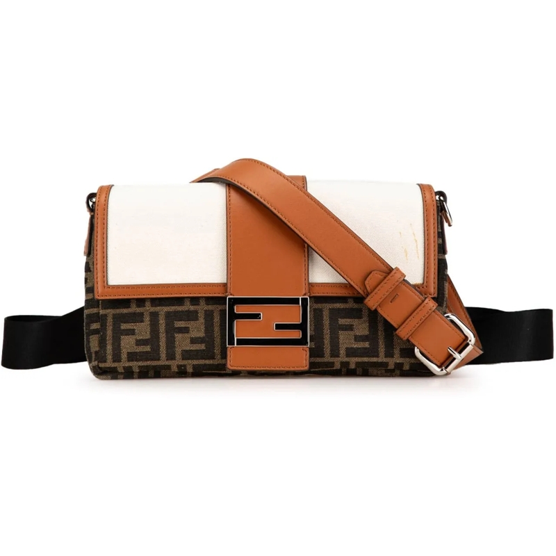 Fendi Schultertasche Zucca Canvas and Leather Convertible Baguette braun