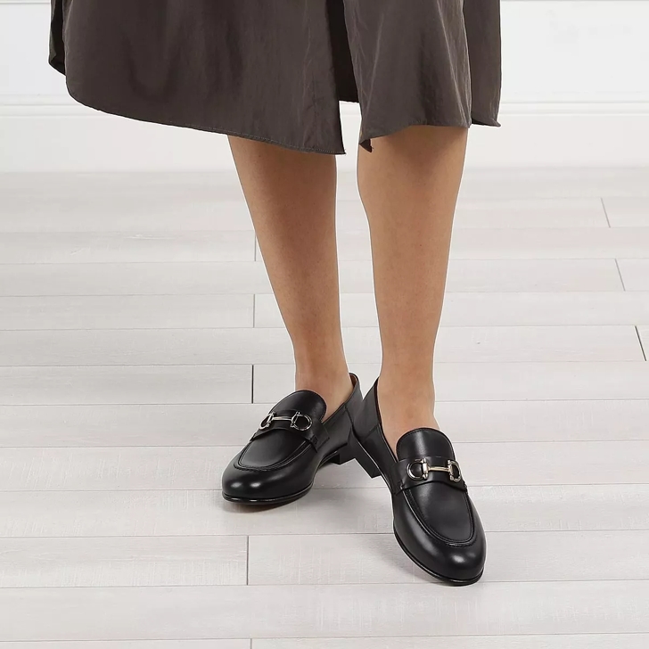 Ferragamo top loafers womens